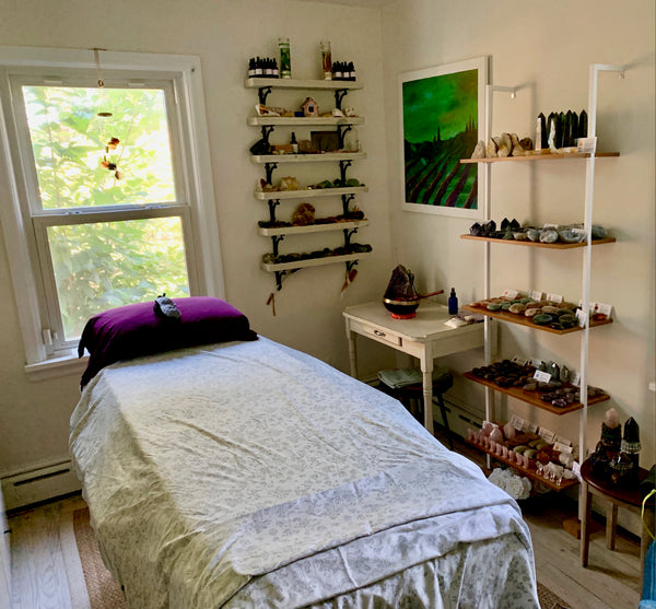 Energy Healings Demystified. - Amazing Earth